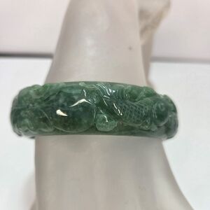 Vtg Burmese Jade Carved Thick Chunky Bangle Bracelet Green Stone Koi Flower